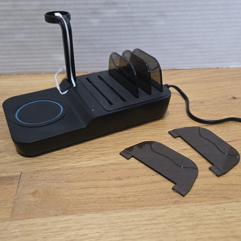Multiple Devices Charging Station - Picture 5 of 9